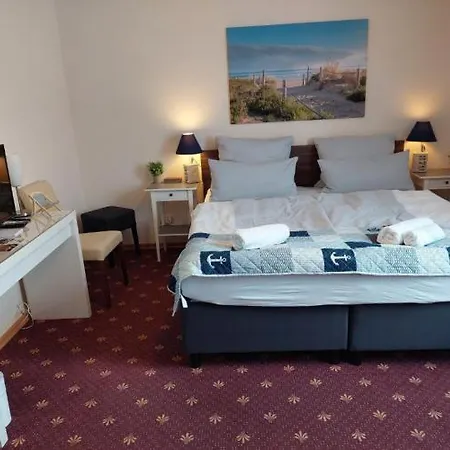 Rosmarin Garni Hotel 3*