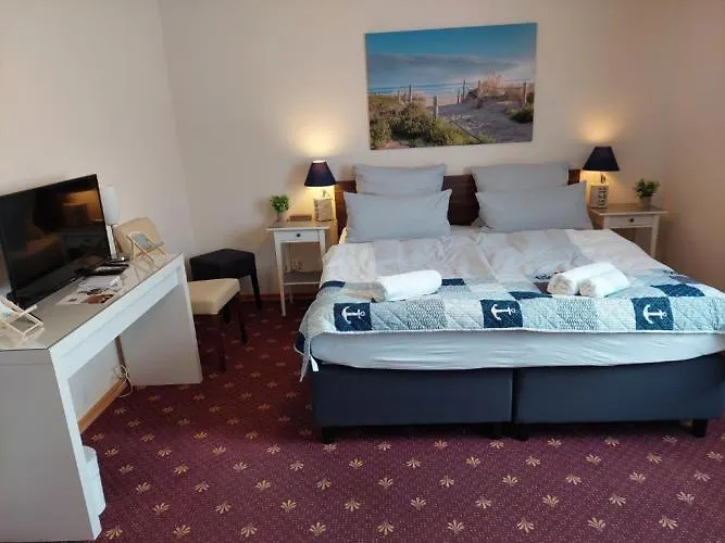 Rosmarin Garni Hotel 3*