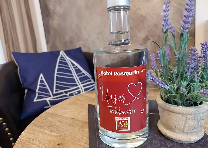 Rosmarin Garni Hotel 3*